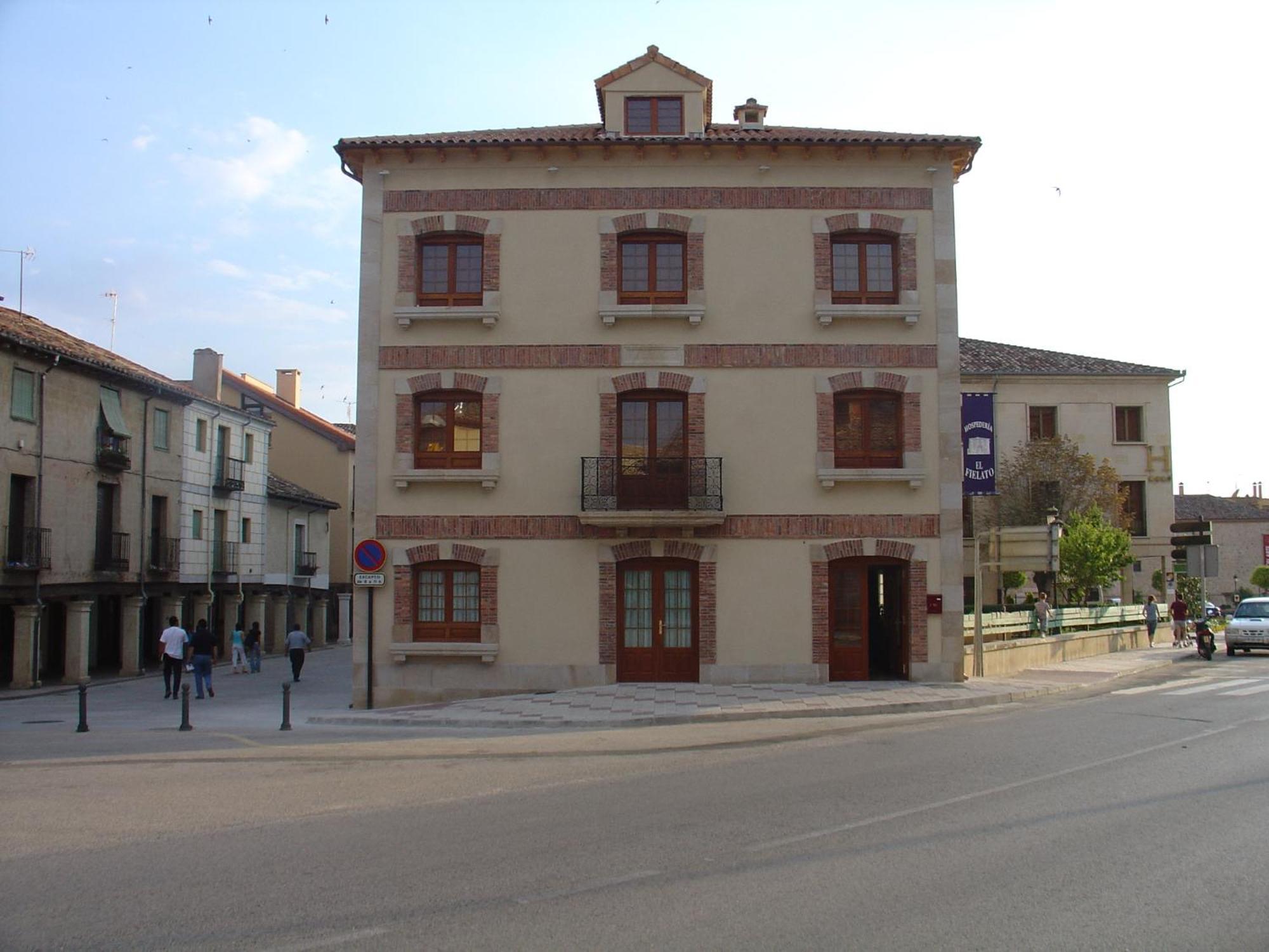 Hospederia El Fielato Hotel El Burgo De Osma Bagian luar foto