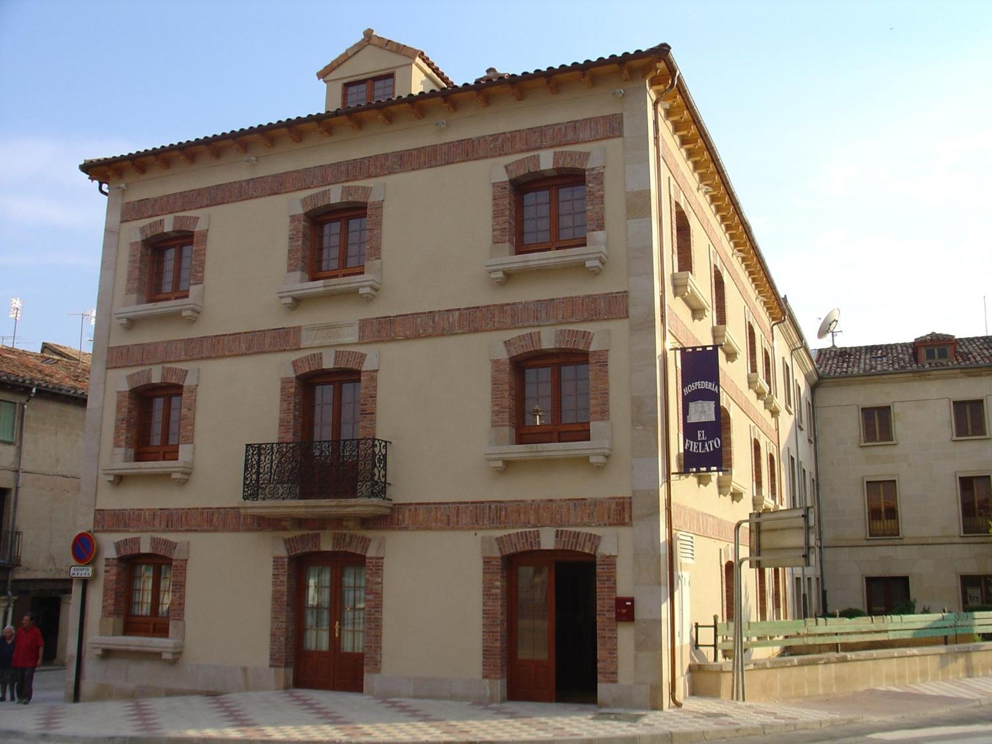 Hospederia El Fielato Hotel El Burgo De Osma Bagian luar foto