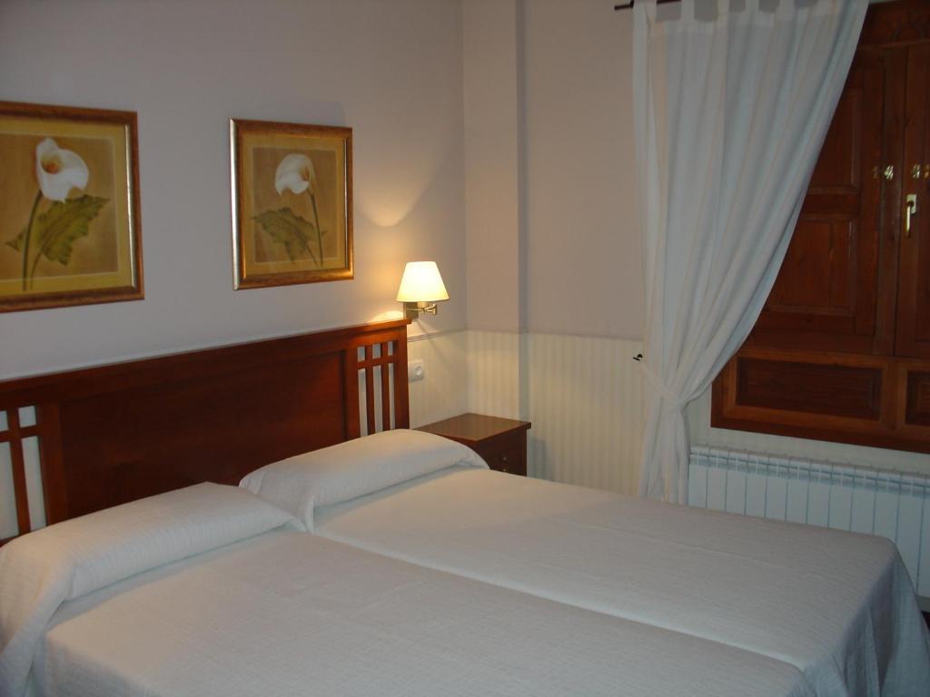 Hospederia El Fielato Hotel El Burgo De Osma Ruang foto